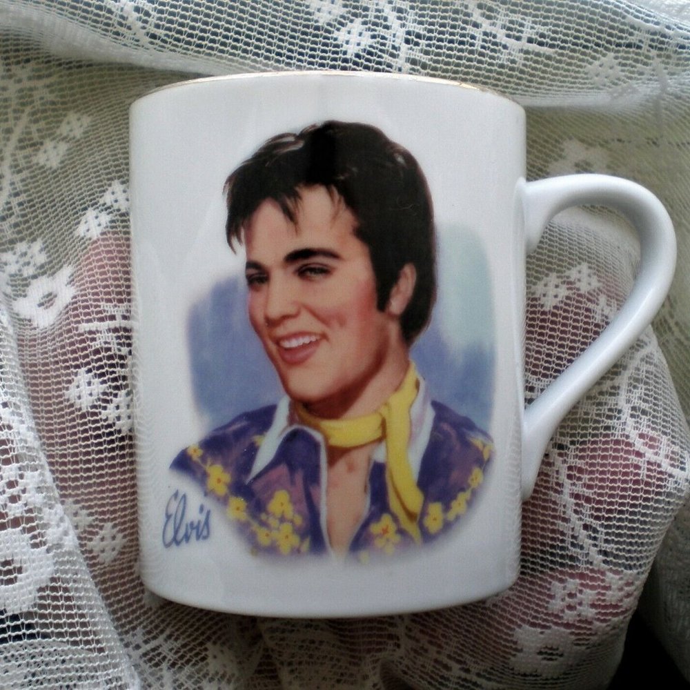 Vintage 1985 Nostalgia Collectibles ELVIS Teddy Bear Tea Coffee Mug Cup